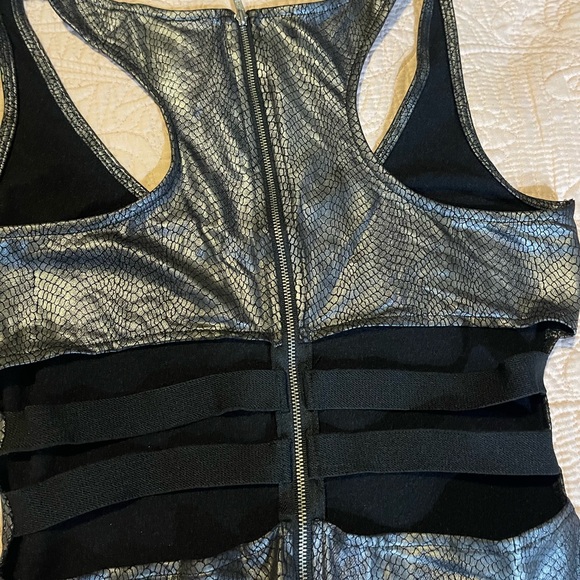 2B Bebe Metallic Snake-Print Mini Dress in Black - Picture 7 of 7